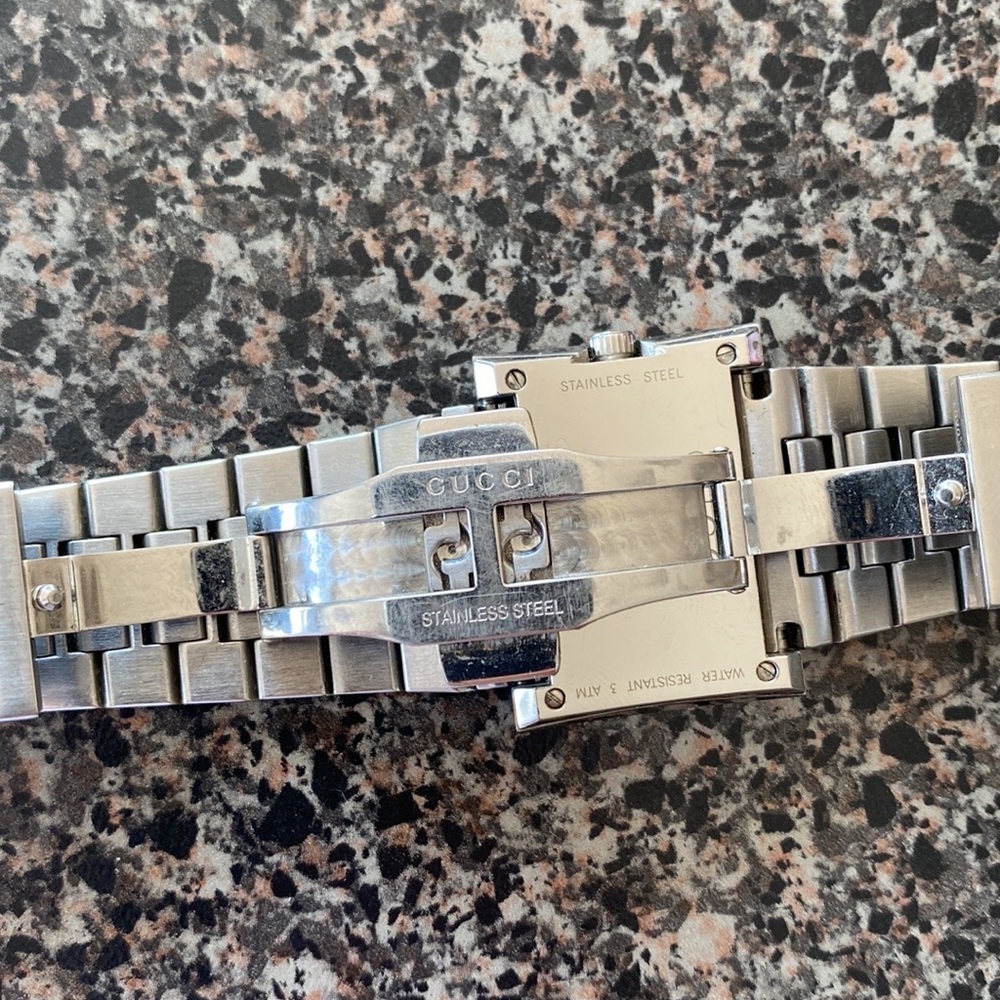 Authentic Gucci watch - Picture 4 of 5